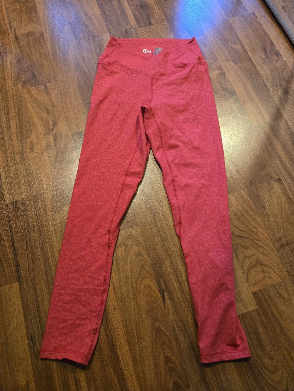 Zyia Active Light N Tight Red Leopard Print Leggings Size 4.
